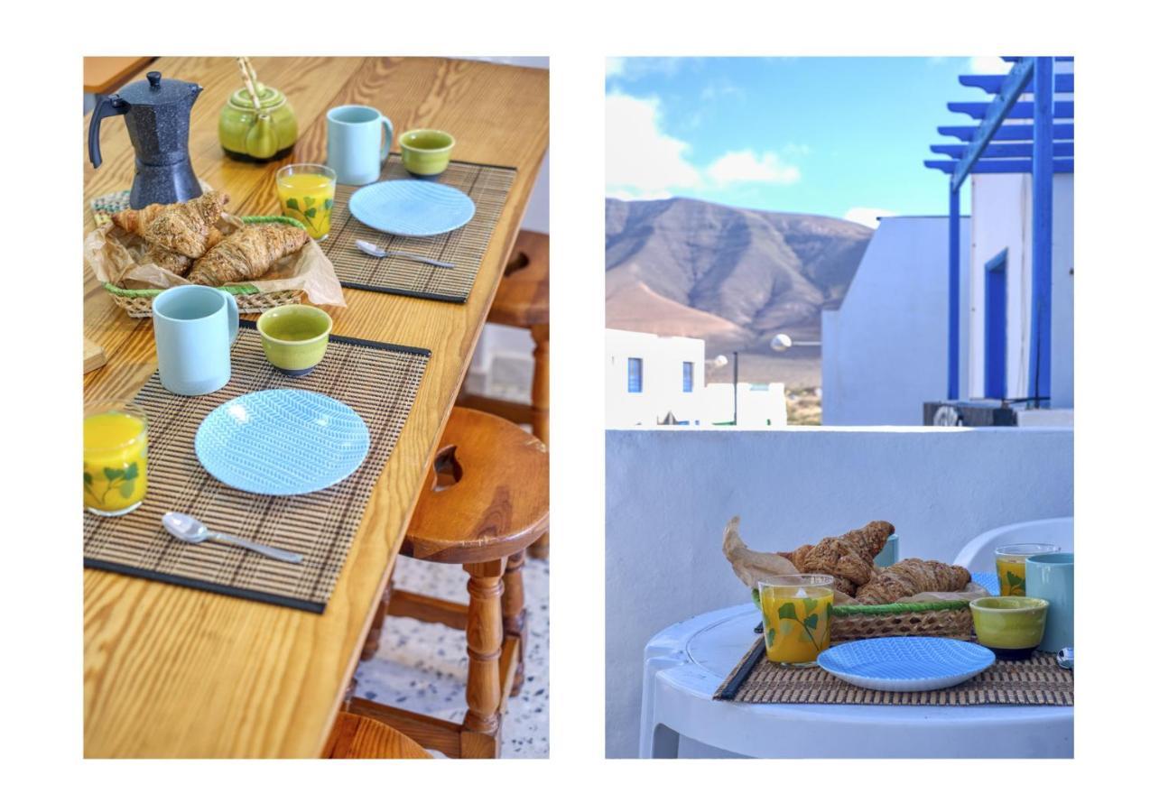 Casa Hespi-View To Famara Beach Exterior photo